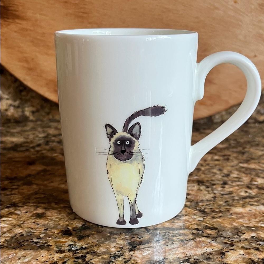 Roy Kirkham Scared Cat w/Mouse Illustration White Mug